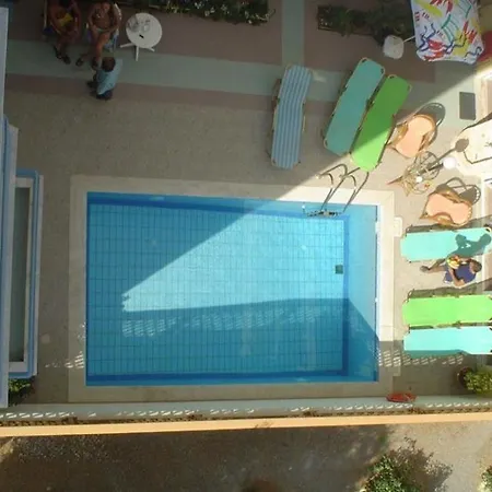 Olympic Star Aparthotel Hersonissos (Crete)